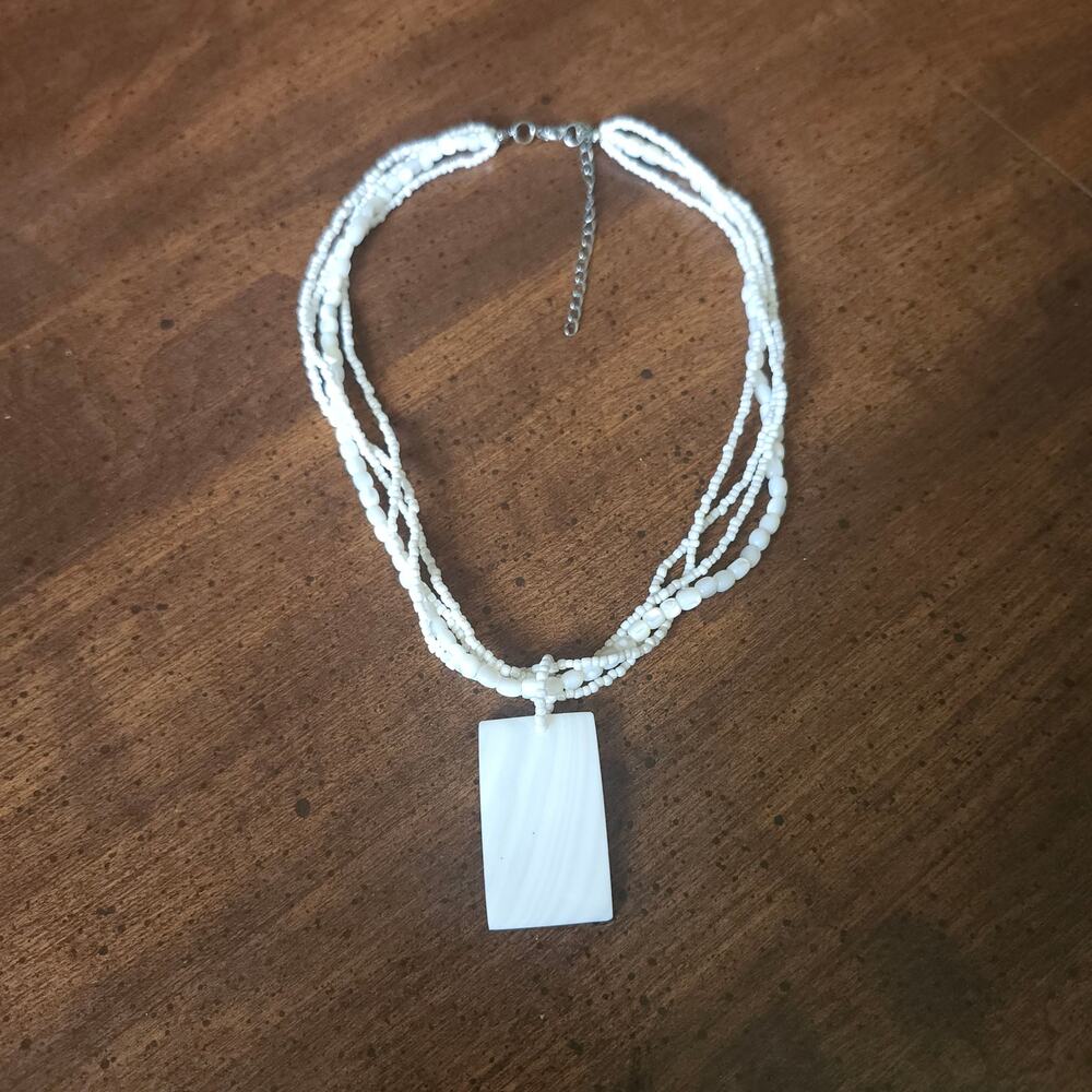 White Mother Of Pearl Glass Bead Multi Strand Choker Pendant Necklace 17-20in